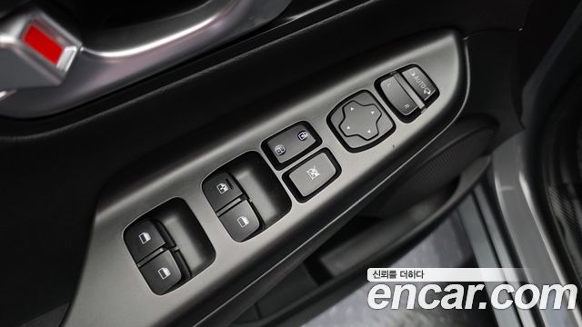 Hyundai Kona 2022 — photo 30