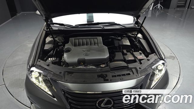 Lexus ES 2016 — photo 6