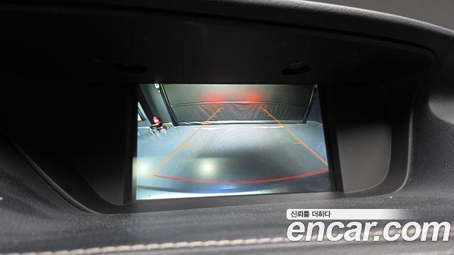 Lexus ES 2016 — photo 15