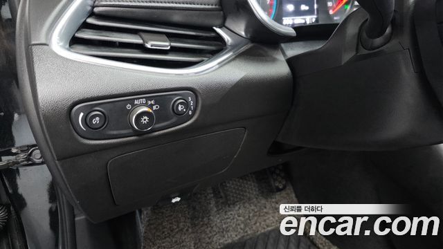Chevrolet Korea Malibu 2018 — photo 22
