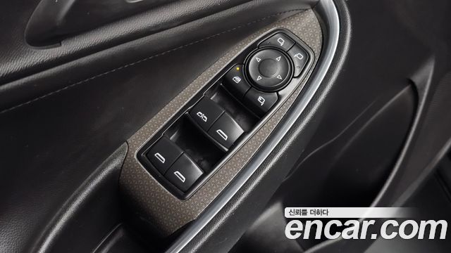 Chevrolet Korea Malibu 2018 — photo 30