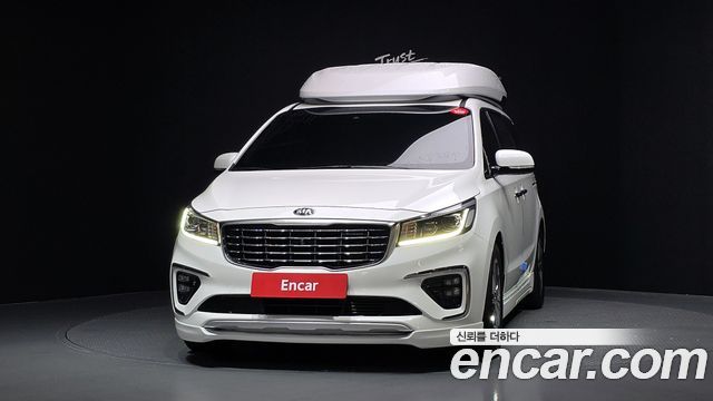 Kia Canival 2019 — photo 3
