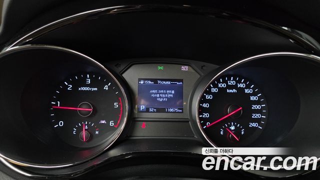 Kia Canival 2019 — photo 11