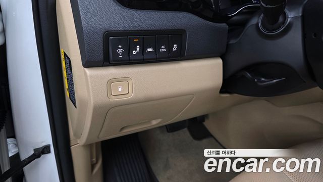 Kia Canival 2019 — photo 23