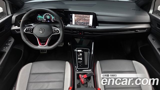 Volkswagen Golf 2024 — photo 7