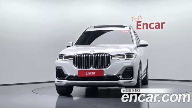 BMW X7 2021 — photo 3