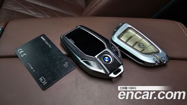 BMW X7 2021 — photo 34