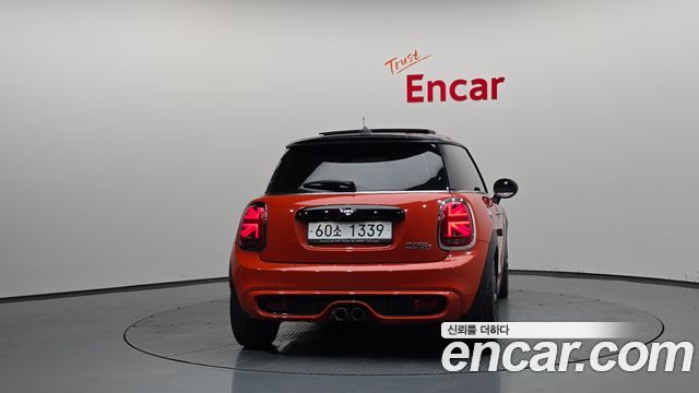Mini Cooper 2019 — photo 4