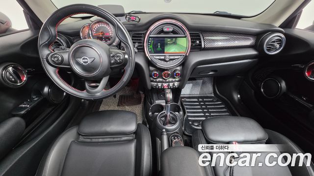 Mini Cooper 2019 — photo 10