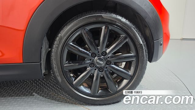 Mini Cooper 2019 — photo 7