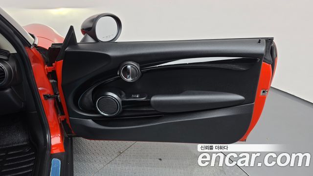 Mini Cooper 2019 — photo 15