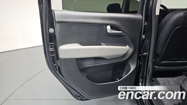 Kia RAY 2023 — photo 15