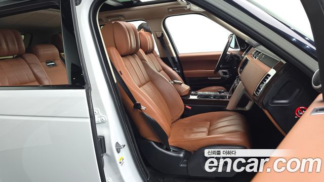 Land Rover Range Rover 2017 — photo 12