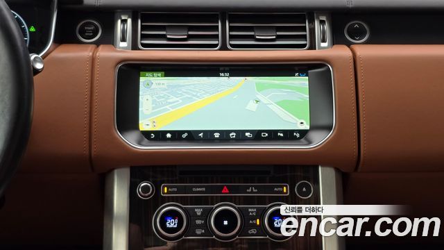 Land Rover Range Rover 2017 — photo 19