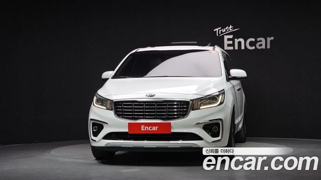 Kia Canival 2019 — photo 3