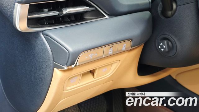 Genesis GV80 2022 — photo 28