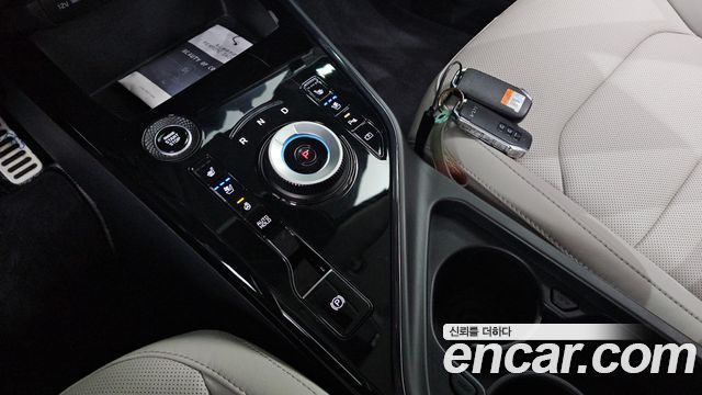 Kia Niro 2024 — photo 12
