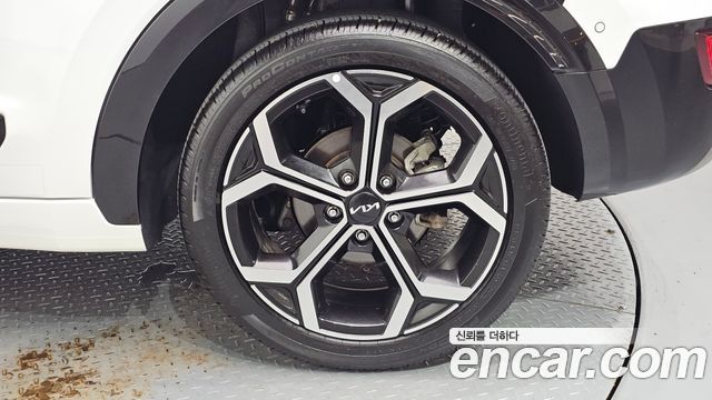 Kia Niro 2024 — photo 7