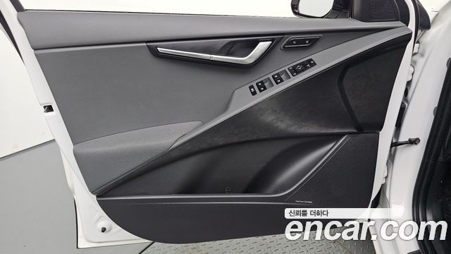 Kia Niro 2024 — photo 14