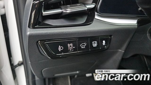 Kia Niro 2024 — photo 29