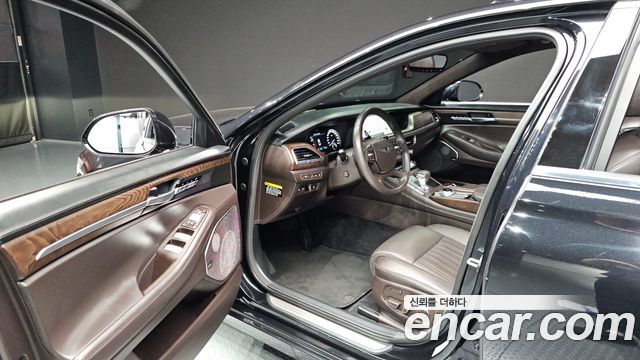 Genesis G90 2020 — photo 13