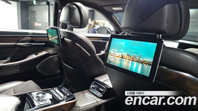 Genesis G90 2020 — photo 24