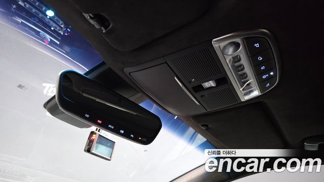 Genesis G90 2020 — photo 25