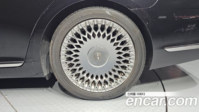 Genesis G90 2020 — photo 7