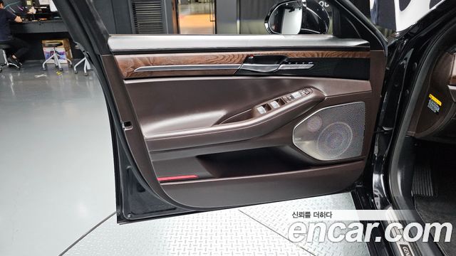Genesis G90 2020 — photo 14