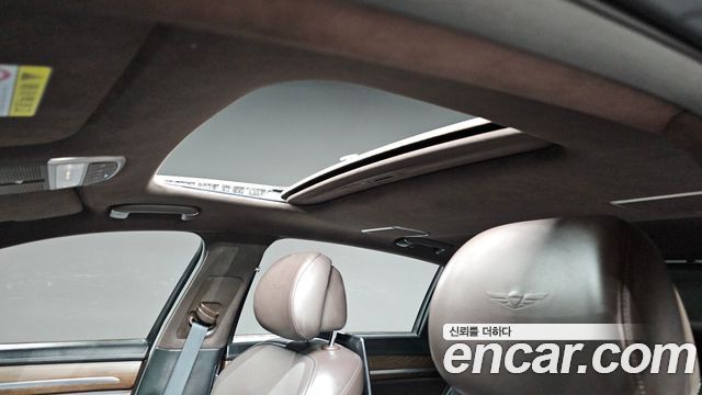 Genesis G90 2020 — photo 36