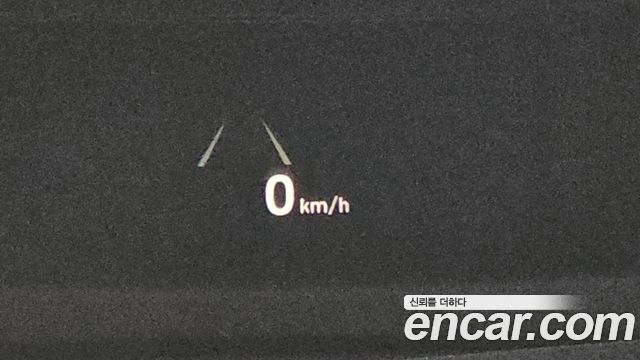 Genesis G90 2020 — photo 37