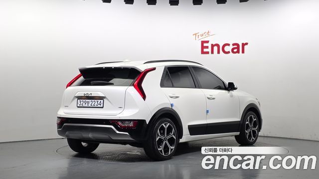Kia Niro 2022 — photo 2