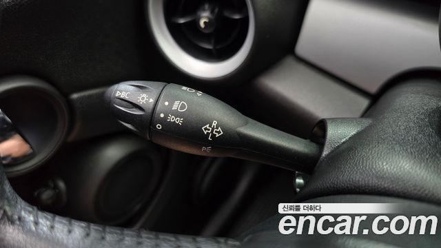 Mini Cooper 2013 — photo 16