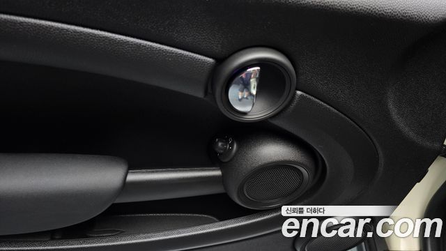 Mini Cooper 2013 — photo 19