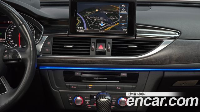 Audi A6 2018 — photo 14