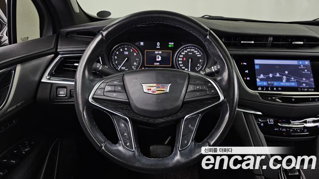 Cadillac XT5 2020 — photo 19