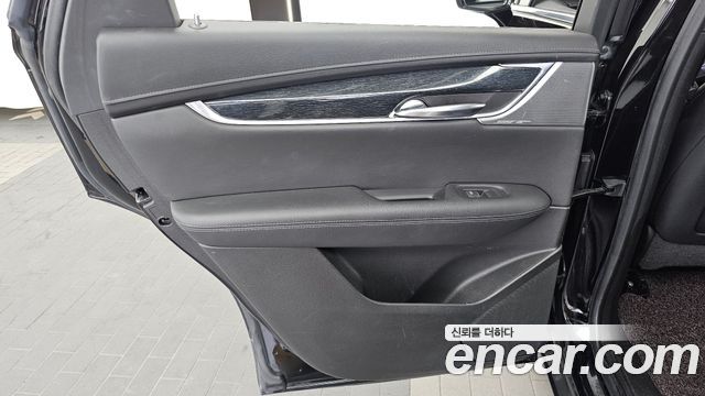 Cadillac XT5 2020 — photo 15