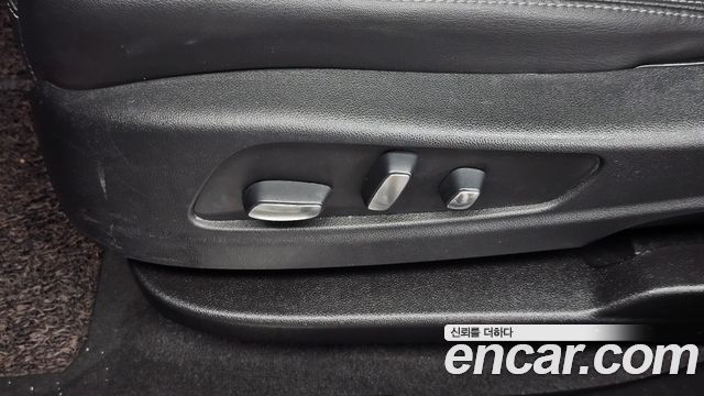 Cadillac XT5 2020 — photo 16