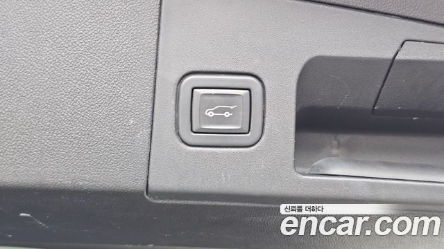 Cadillac XT5 2020 — photo 31