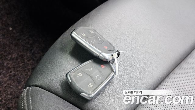 Cadillac XT5 2020 — photo 32