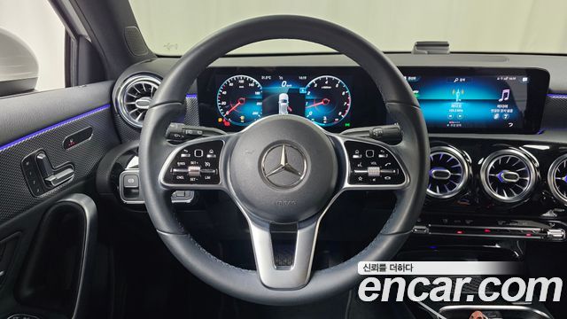 Mercedes-Benz A-Class 2021 — photo 19