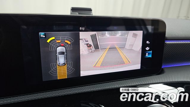 Mercedes-Benz A-Class 2021 — photo 20