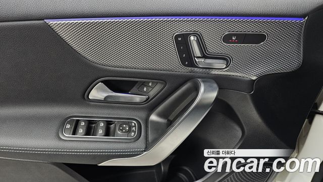 Mercedes-Benz A-Class 2021 — photo 24