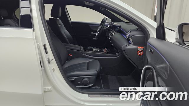 Mercedes-Benz A-Class 2021 — photo 16