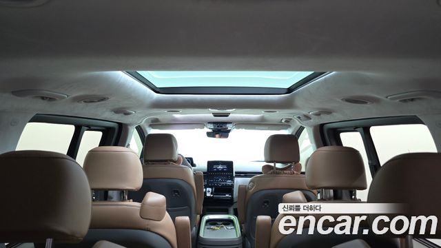 Hyundai Staria 2023 — photo 26