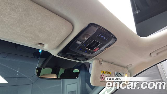 Hyundai Staria 2023 — photo 29