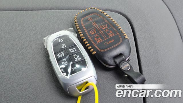 Hyundai Staria 2023 — photo 34