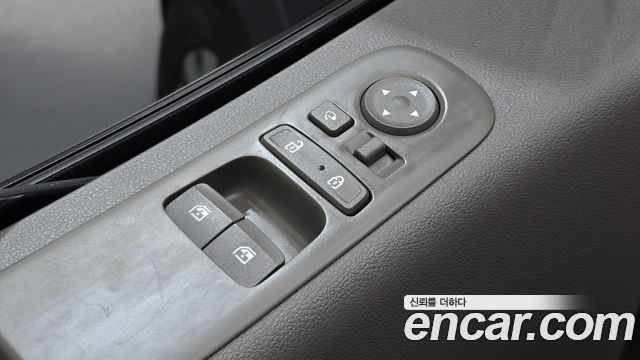 Hyundai Staria 2023 — photo 38