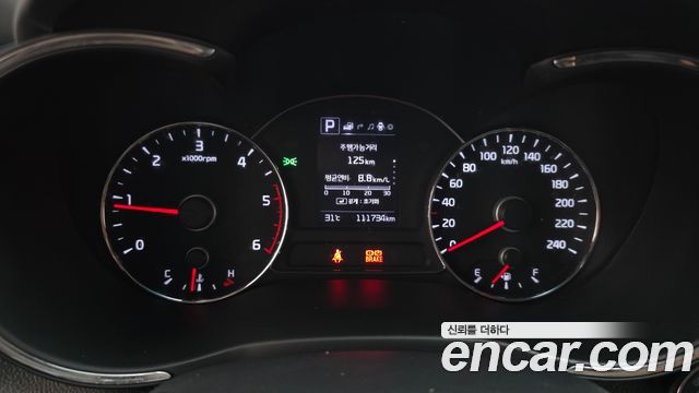 Kia K3 2016 — photo 8