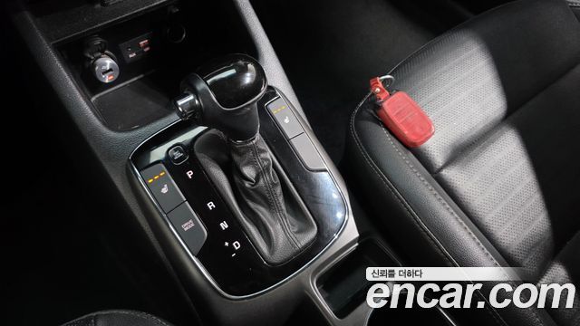 Kia K3 2016 — photo 9